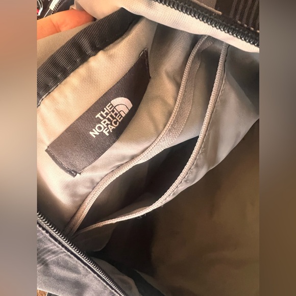 The North Face Bag - Picture 14 of 16